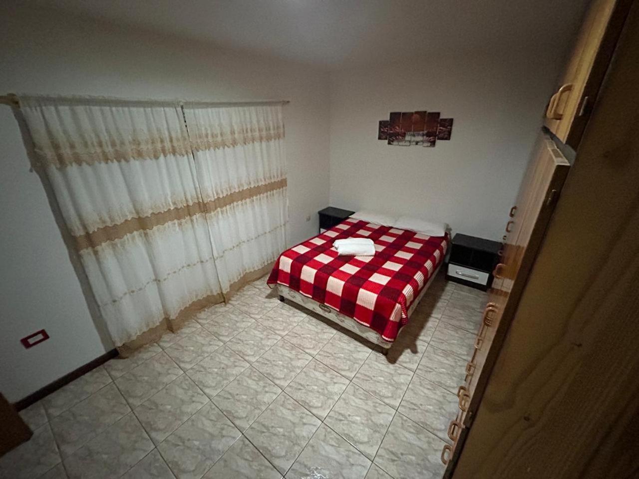 El Tata Vip Hotel *