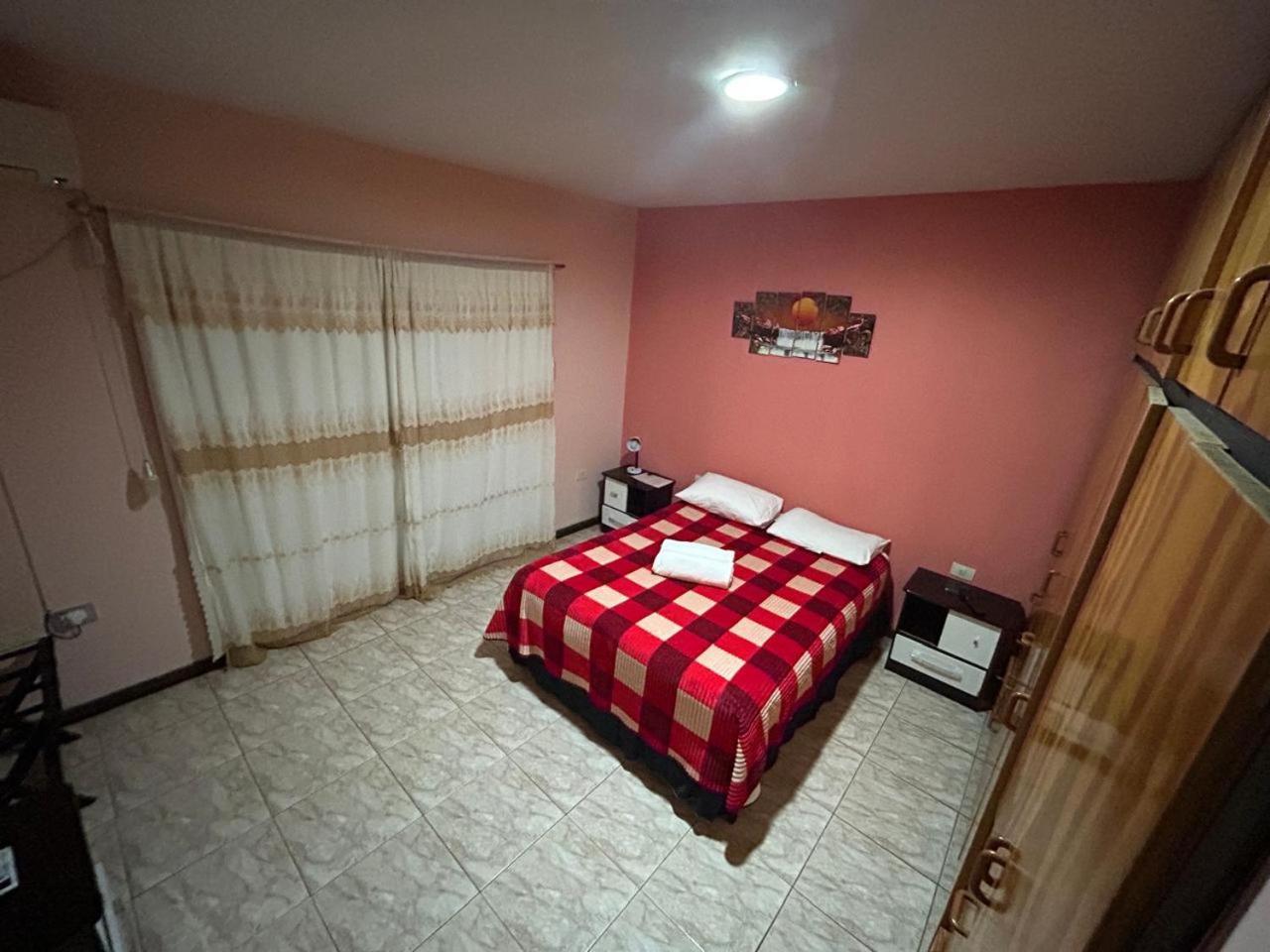 El Tata Vip Hotel *